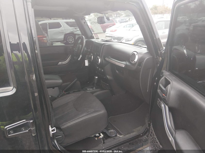 2014 Jeep Wrangler Unlimited Sahara