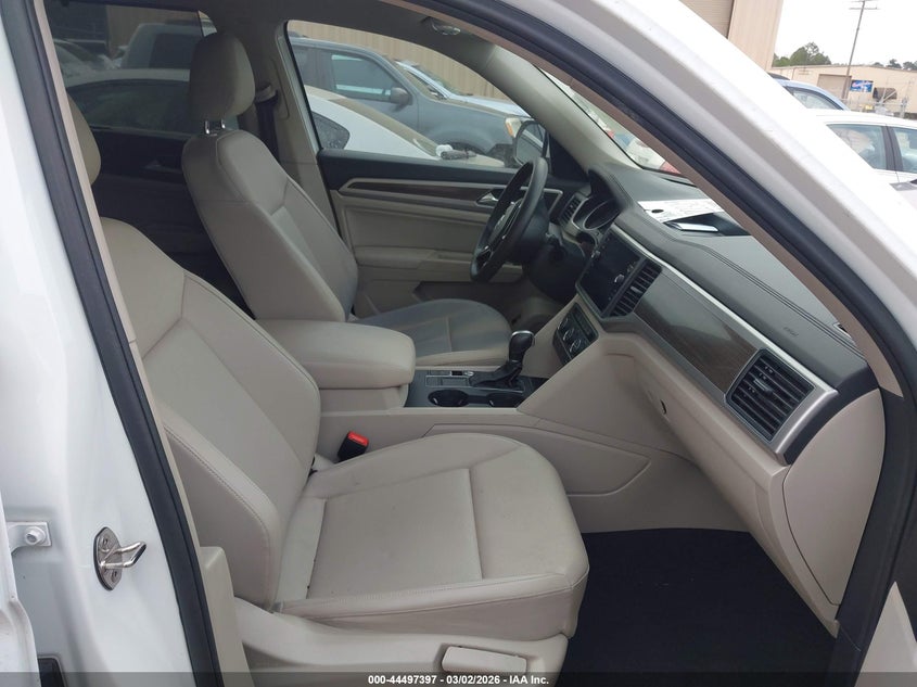 2019 Volkswagen Atlas 3.6L V6 Se W/Technology R-Line