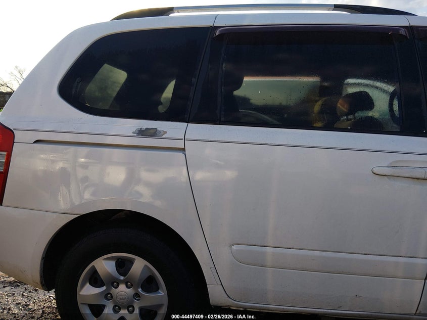 2009 Kia Sedona VIN: KNDMB133996295973 Lot: 44497409