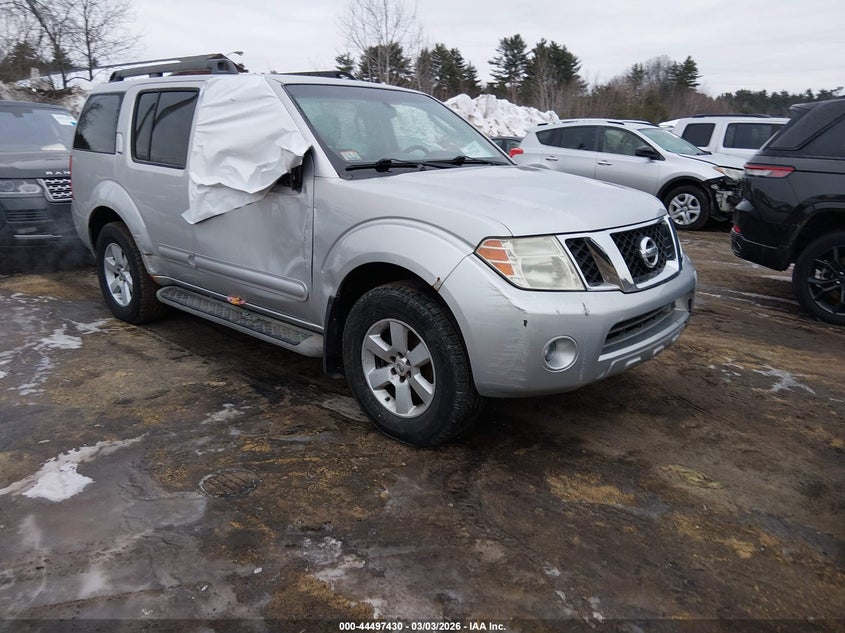 2011 Nissan Pathfinder Sv