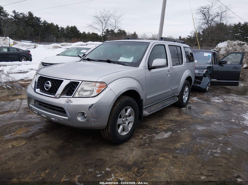 2011 Nissan Pathfinder Sv