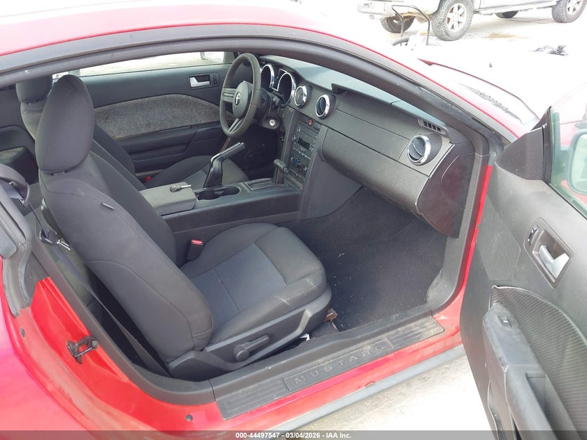 2009 Ford Mustang V6/V6 Premium