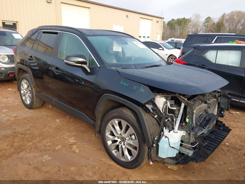 2024 Toyota Rav4 Xle Premium