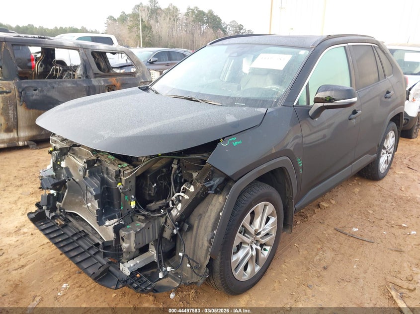 2024 Toyota Rav4 Xle Premium