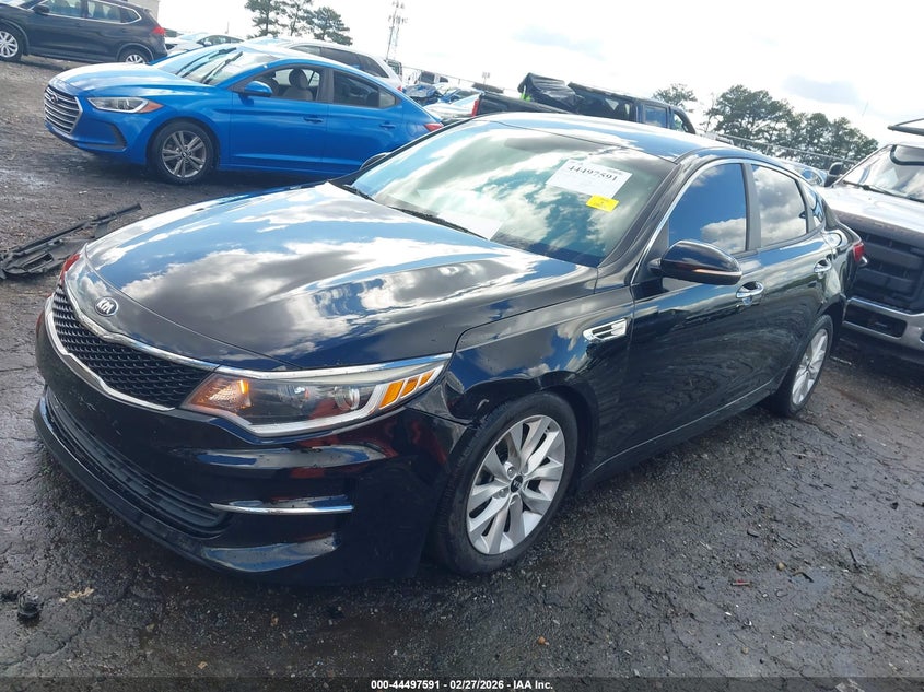 Vin: 5xxgt4l3xjg257816, lot: 44994317, kia optima lx 20182