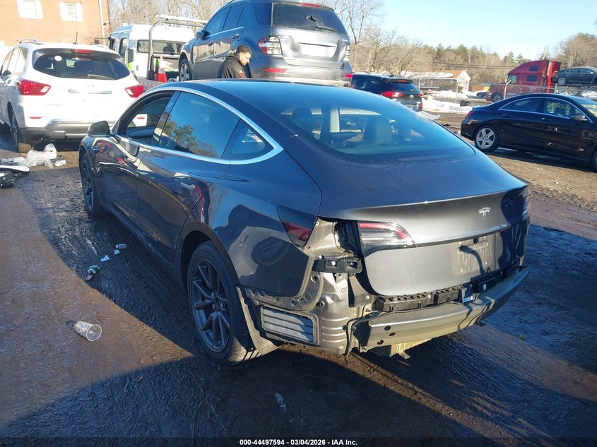 2018 Tesla Model 3 Long Range/Performance