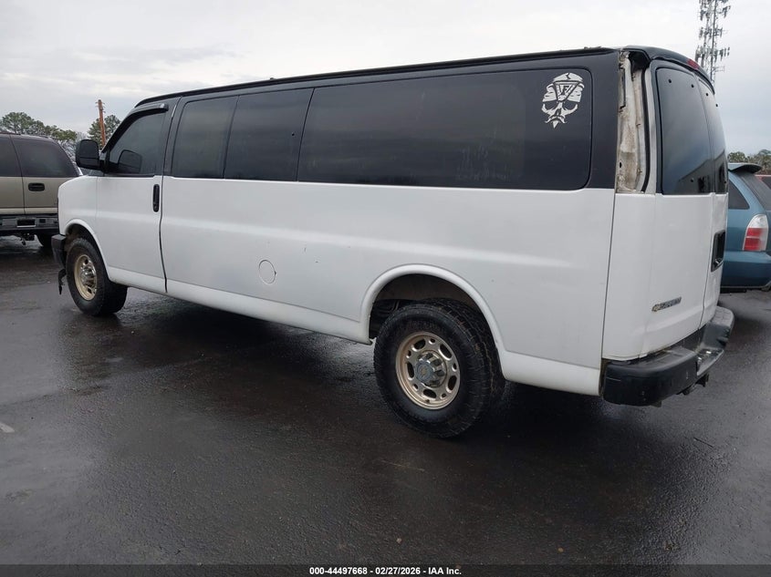 2017 Chevrolet Express 3500 Ls