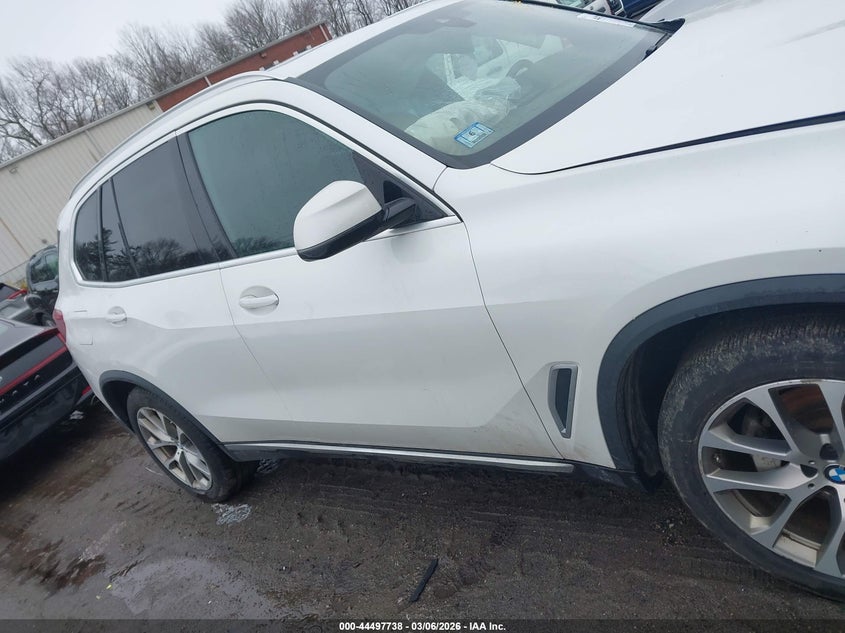 2019 BMW X5 xDrive40I VIN: 5UXCR6C55KLL12621 Lot: 44497738