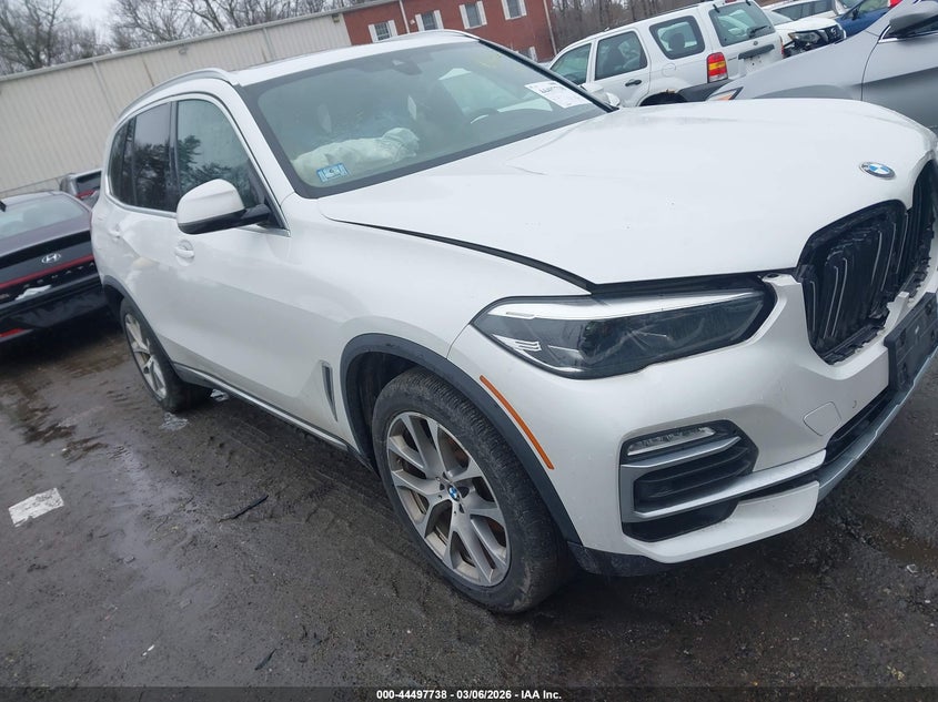 2019 BMW X5 xDrive40I