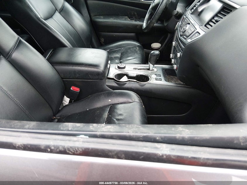 2017 Nissan Pathfinder Sl