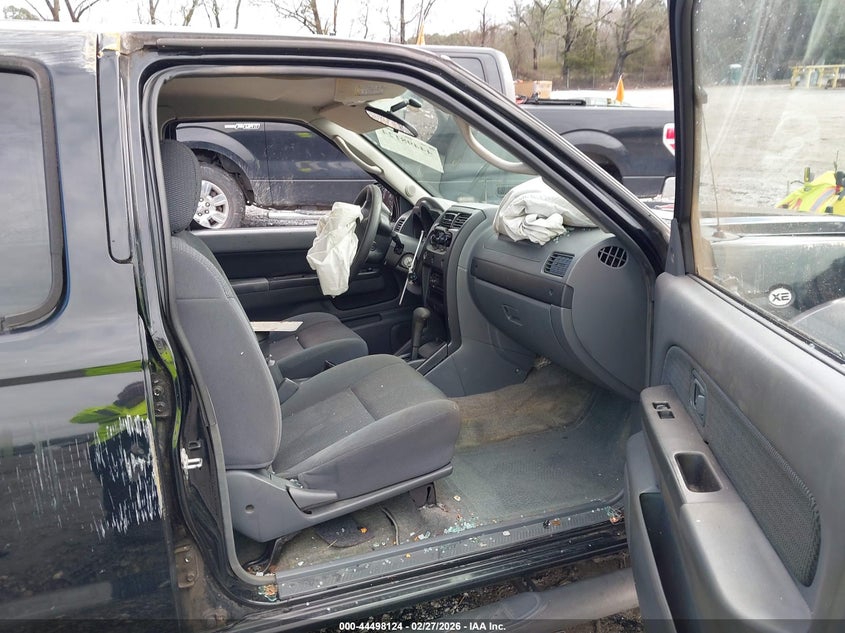 2004 Nissan Frontier Xe-V6