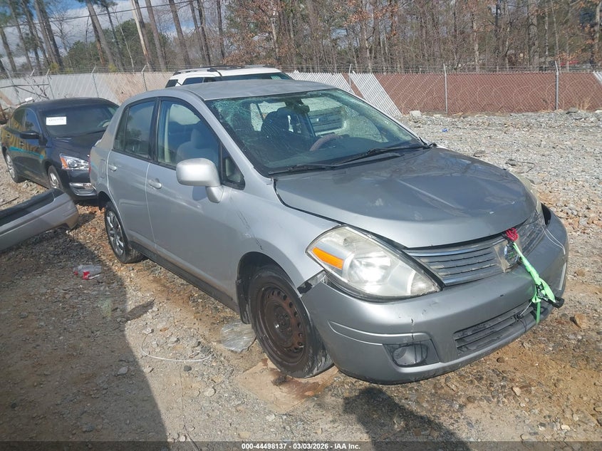 2009 Nissan Versa 1.8S