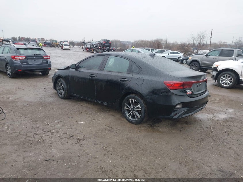 2023 Kia Forte Lxs