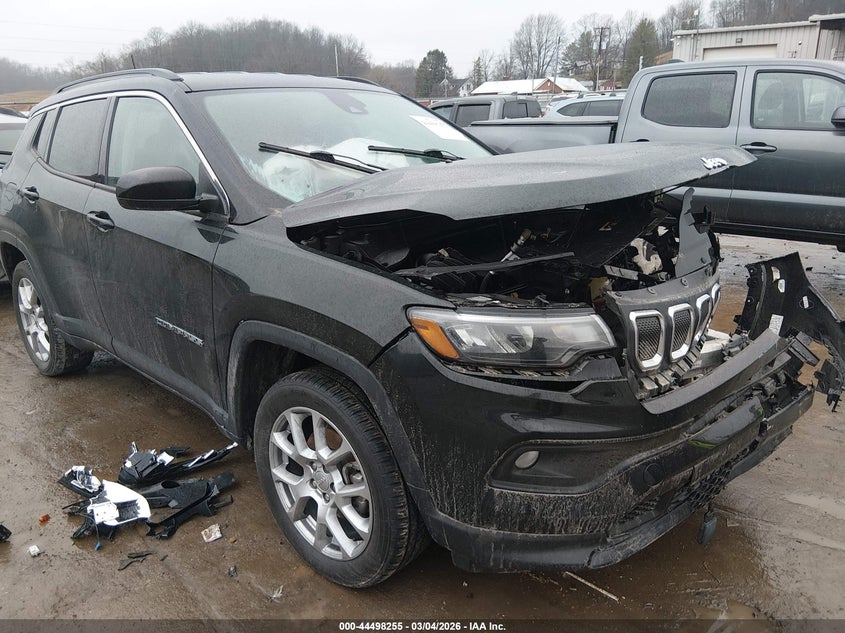 2022 Jeep Compass Latitude Lux 4X4