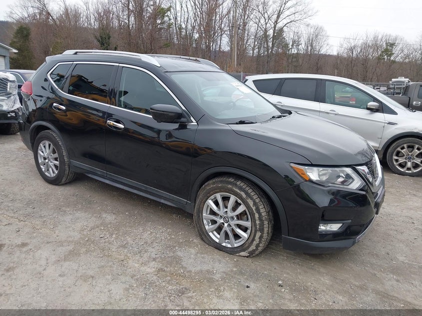 2018 Nissan Rogue Sv