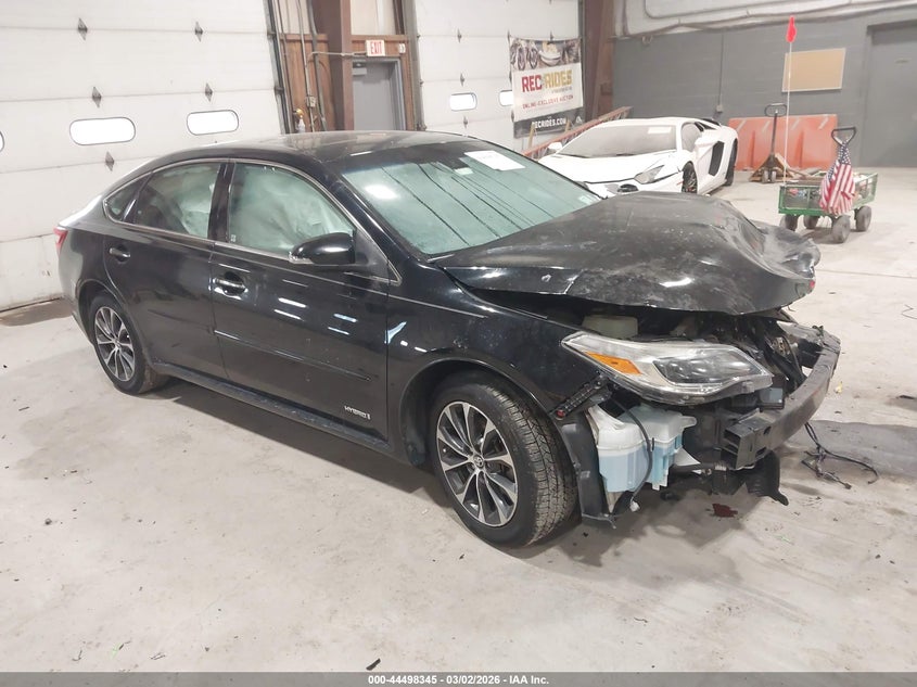 2018 Toyota Avalon Hybrid Xle Premium