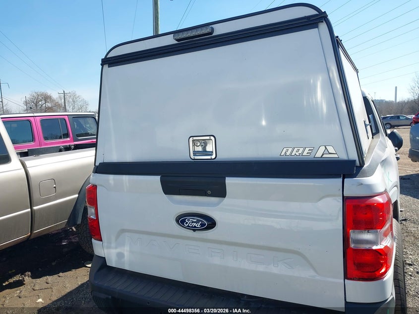 2025 Ford Maverick (VIN: 3FTTW8J34SRB29414)