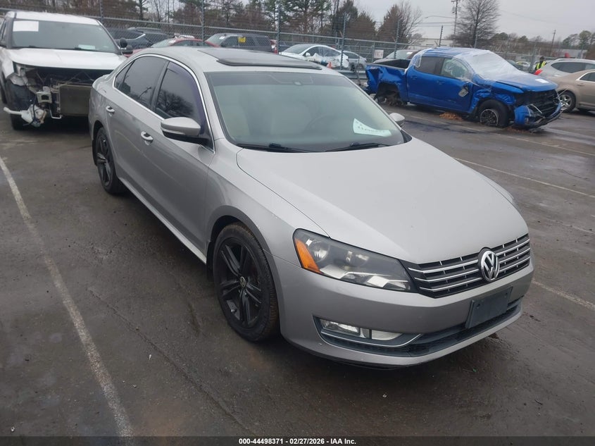 2013 Volkswagen Passat 3.6L V6 Se