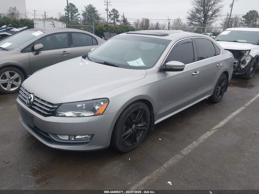 2013 Volkswagen Passat 3.6L V6 Se