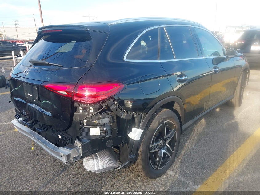 2026 Mercedes-Benz Glc 300