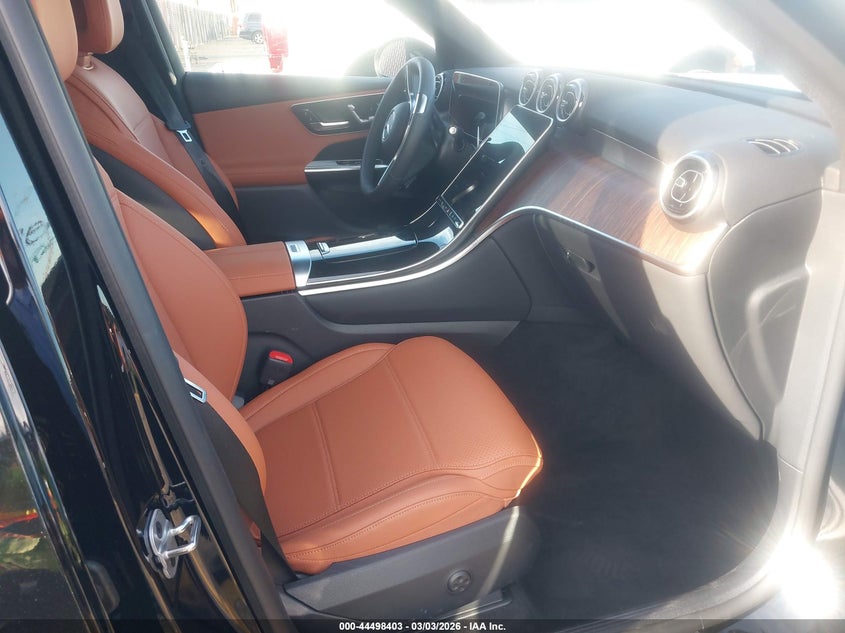 2026 Mercedes-Benz Glc 300