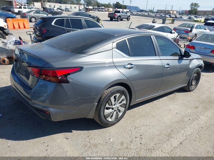 2024 Nissan Altima S Fwd