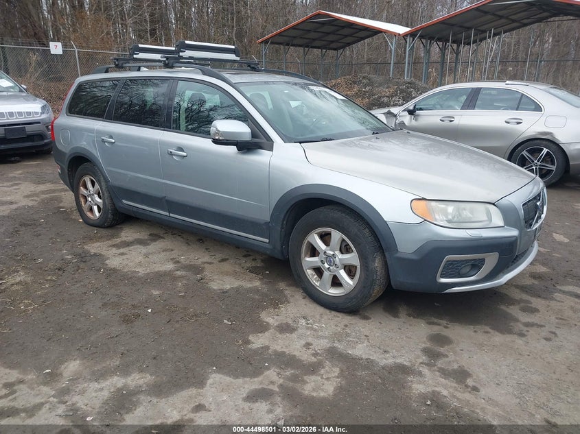 2008 VOLVO XC70 3.2