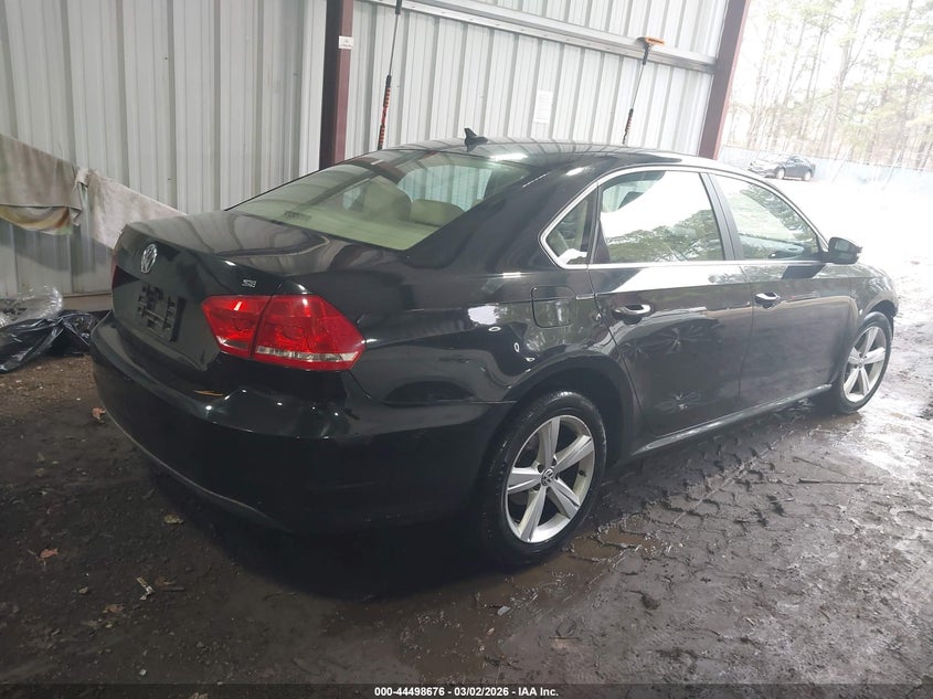 2013 Volkswagen Passat 2.5L Se