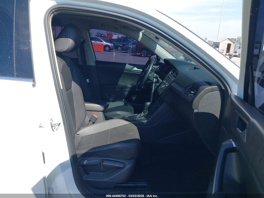 2021 Volkswagen Tiguan 2.0T Se/2.0T Se R-Line Black/2.0T Sel