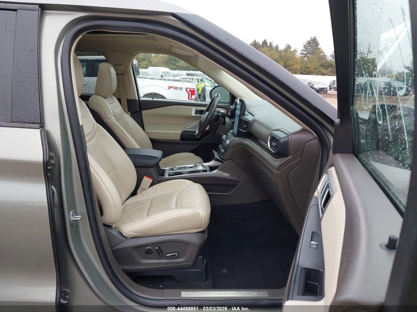 2020 Ford Explorer Platinum