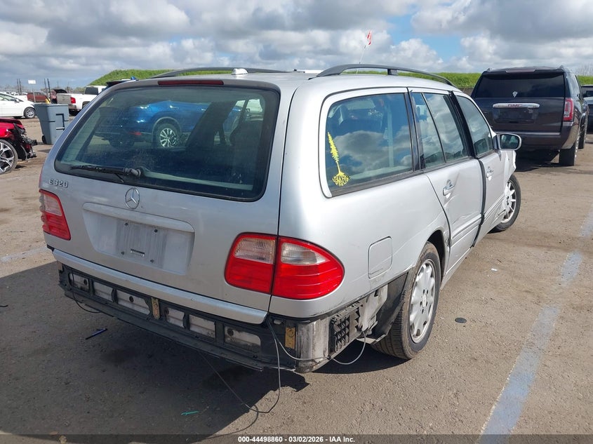 2002 Mercedes-Benz E 320