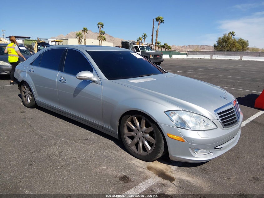 2008 Mercedes-Benz S 550