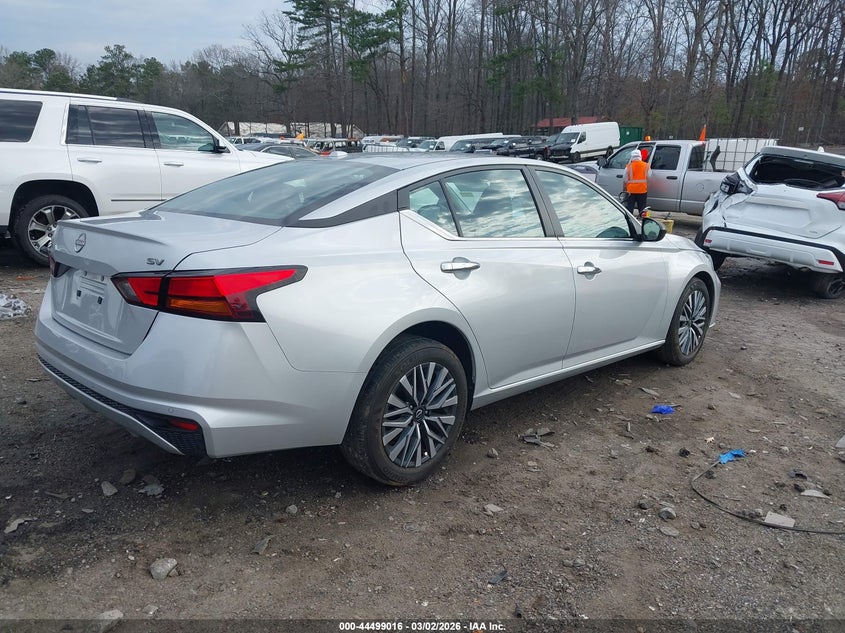 2024 Nissan Altima Sv Fwd