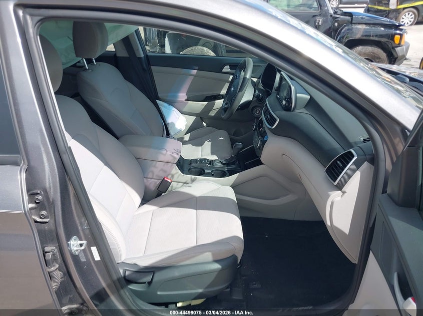 2020 Hyundai Tucson Se