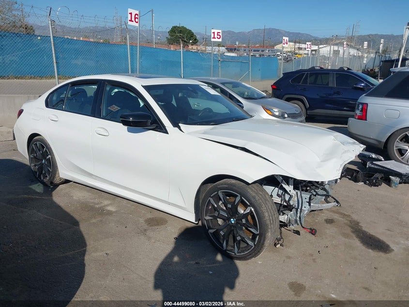 BMW 330I