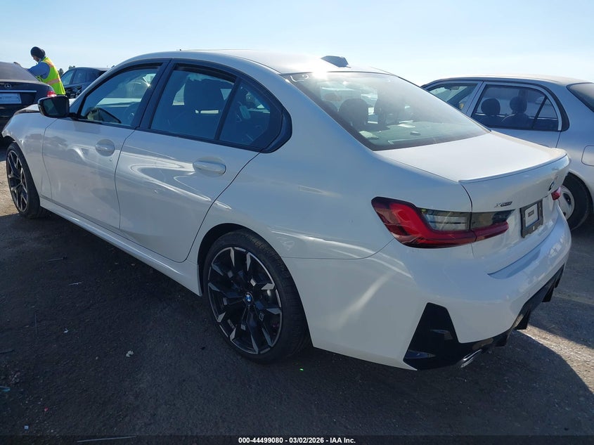 BMW 330I - zdjęcie 3