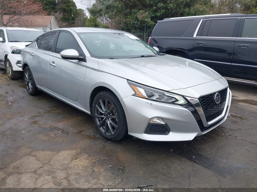 2021 Nissan Altima Sv Fwd