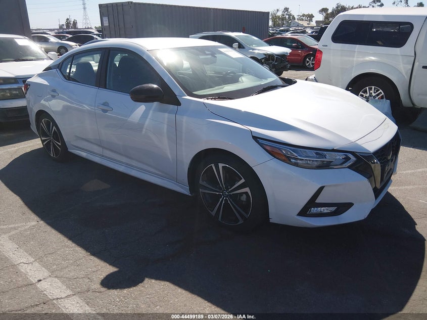 3N1AB8DV7NY303571 NISSAN SENTRA Photo 1