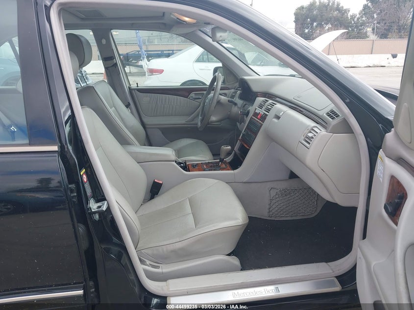 2000 Mercedes-Benz E 430