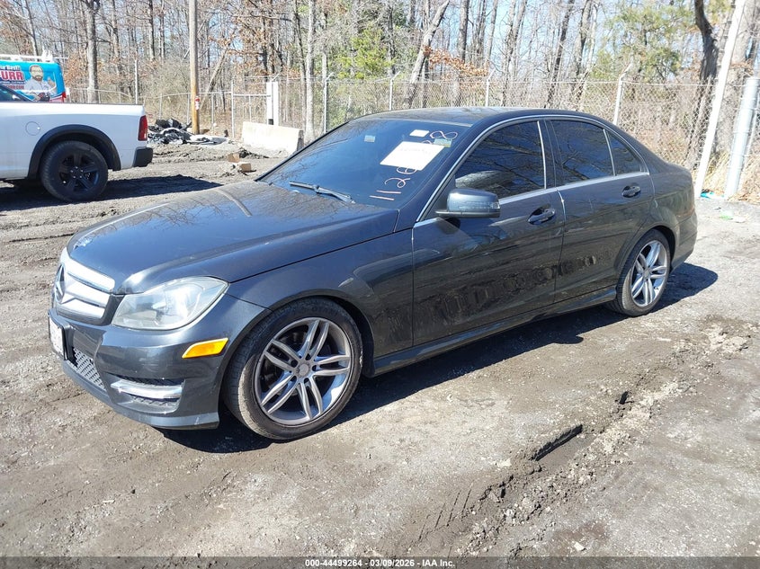 2013 Mercedes-Benz C 250 Sport