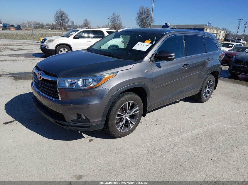 2016 Toyota Highlander Xle V6