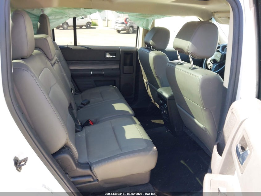 VIN 2FMGK5C80JBA11941 2018 FORD FLEX SEL