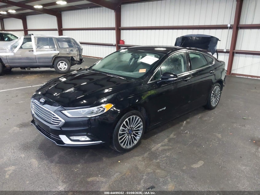 VIN 3FA6P0LU9HR395592 2017 FORD FUSION HYBRID SE