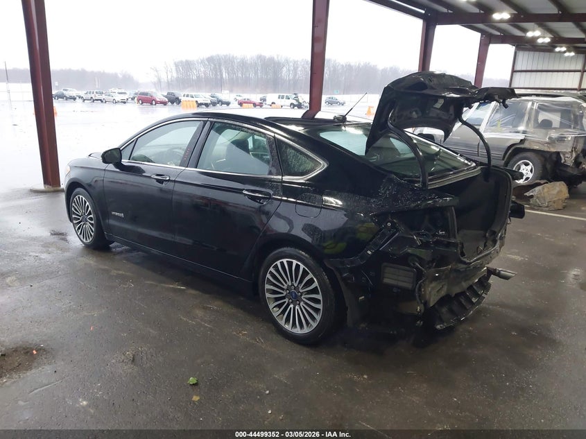 VIN 3FA6P0LU9HR395592 2017 FORD FUSION HYBRID SE