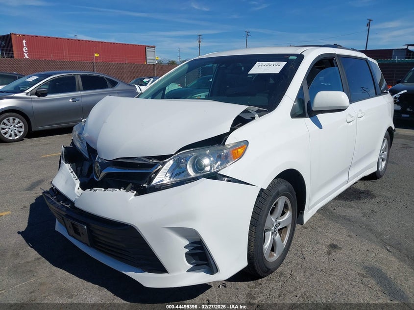 2020 Toyota Sienna Le