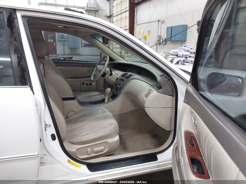 2001 Toyota Avalon Xls