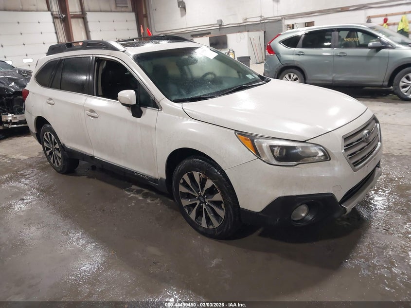 SUBARU OUTBACK 2016. Lot# 44499450. VIN 4S4BSALC2G3273847. Photo 1