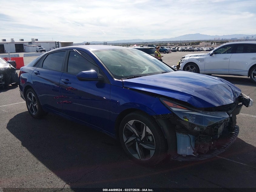 2023 Hyundai Elantra Sel