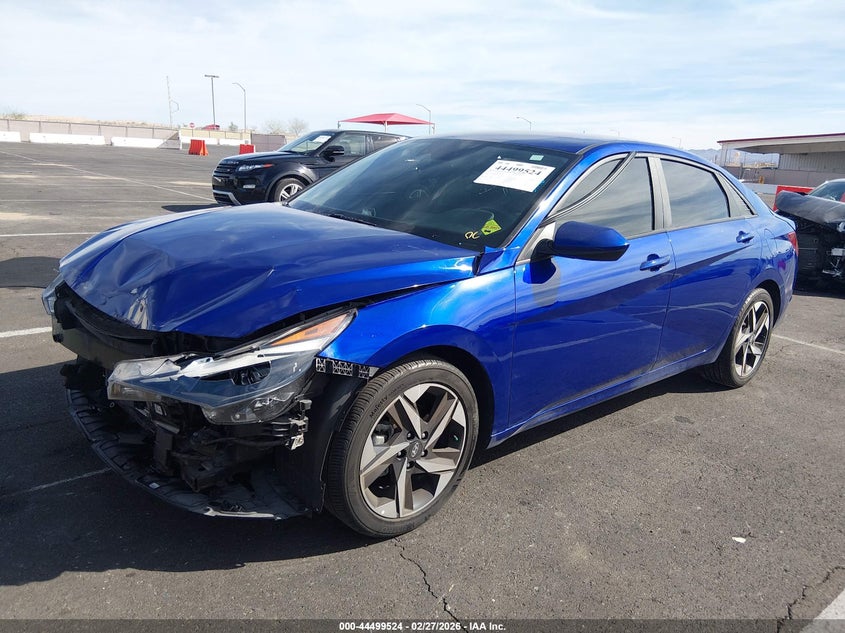 2023 Hyundai Elantra Sel