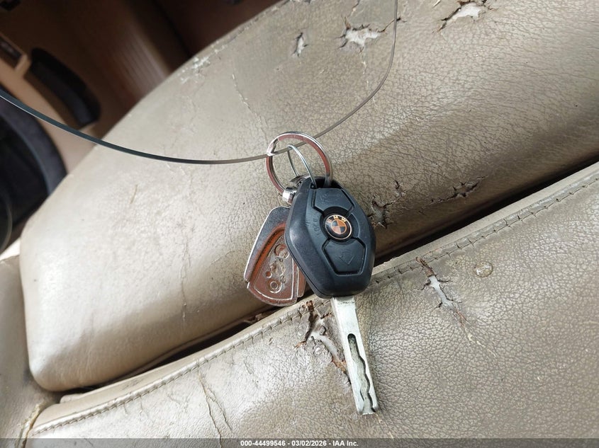 2004 BMW 330Ci VIN: WBABW53424PL47388 Lot: 44499546